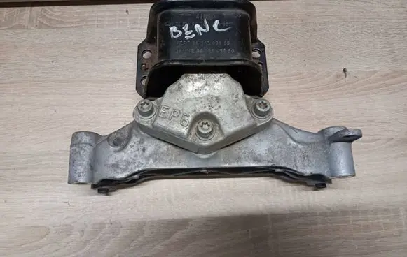 Citroen C4 Grand Picasso Engine mounting bracket 9655923080 9636583980