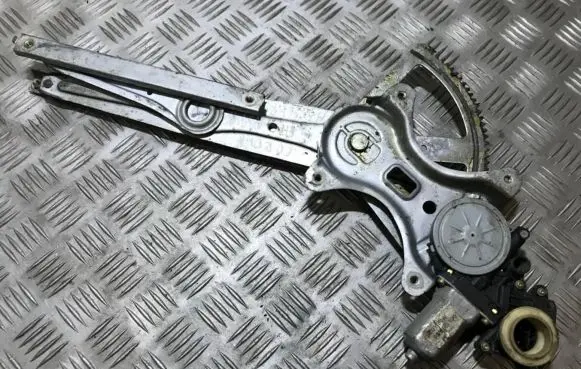 Toyota Corolla Verso AR10 Sliding door window regulator with motor