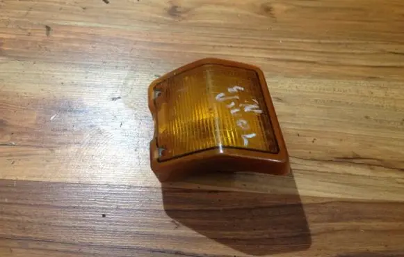 Volkswagen Transporter - Caravelle T3 Front indicator light