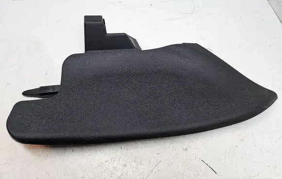 Toyota C-HR I Other center console (tunnel) element 58816F4010