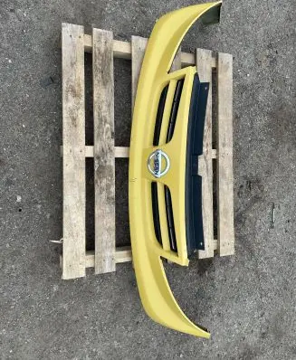 Nissan Primastar Front bumper upper radiator grill 623100254R 93856155 623100250