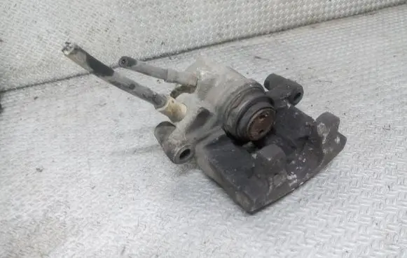 Ford Focus Rear brake caliper