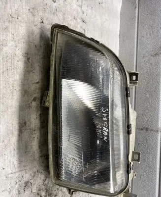 Volkswagen Sharan Headlight/headlamp 0301048301