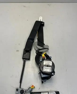 Tesla Model Y Front seatbelt 640779200D 203H000JT 109032201