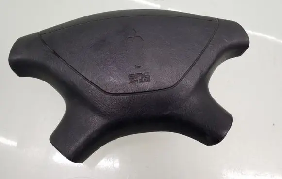 Mitsubishi Galant Steering wheel airbag