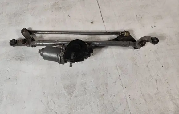 Mazda CX-5 Front wiper linkage and motor KD5367340A