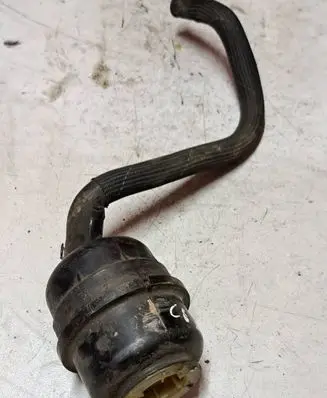 Audi A6 S6 C6 4F Power steering fluid tank/reservoir 4F0422373 PA66GF30