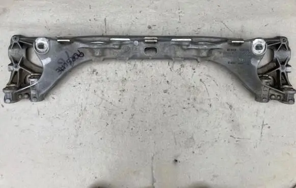 Porsche 718 Cayman 982 982c Rear axle beam 9P1505105B