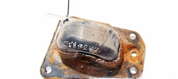 Volkswagen Golf V Bracket in trunk/boot 