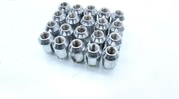 Toyota Verso Nuts/bolts 