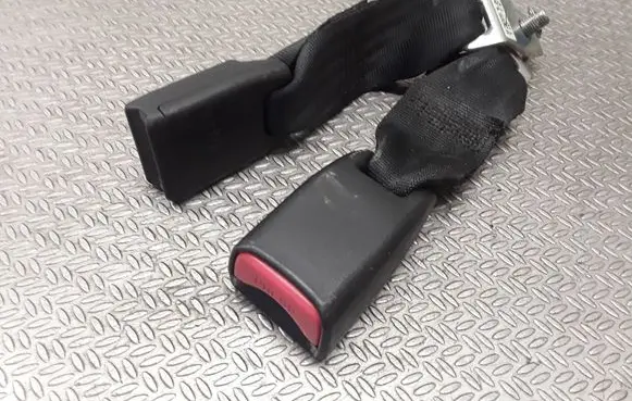 Mazda 6 Rear seatbelt buckle 