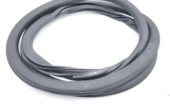 Peugeot 3008 III Front door rubber seal 9839764680