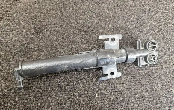 Land Rover Discovery 5 Headlight washer spray nozzle HY3213K130A 1017639