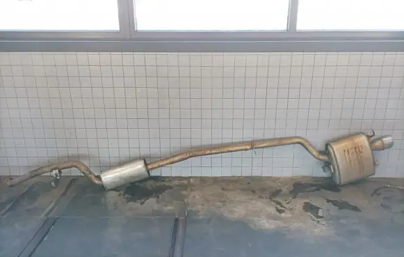 BMW 5 E60 E61 Rear muffler/silencer tail pipe 