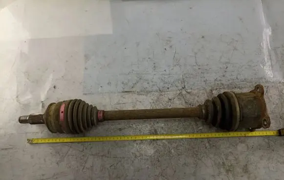 Suzuki Grand Vitara II Rear driveshaft