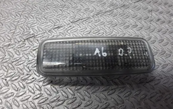 Audi A6 S6 C5 4B Front door interior light 8L0947105A