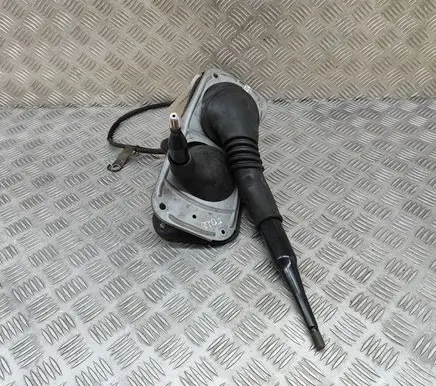 Toyota Hilux (AN10, AN20, AN30) Gear shifter/selector 335060K010 335300K451