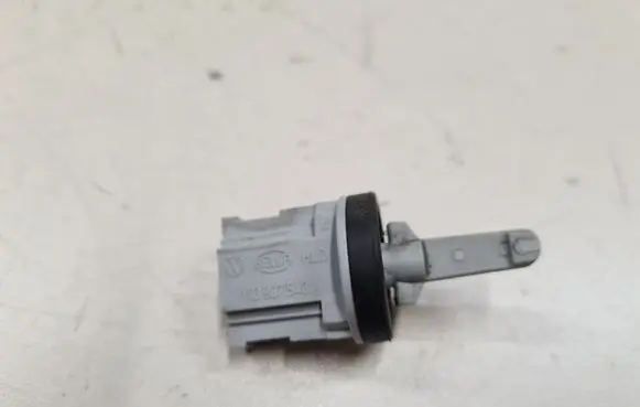 Volkswagen PASSAT B6 Interior temperature sensor 1K0907543A