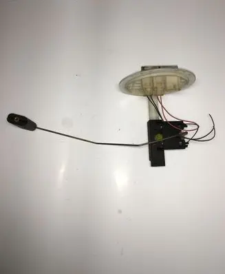 Volvo XC90 Fuel level sensor 