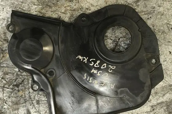Toyota Avensis T250 Timing chain cover 