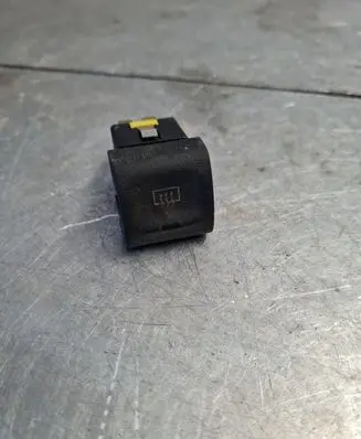 Windscreen/window heater switch