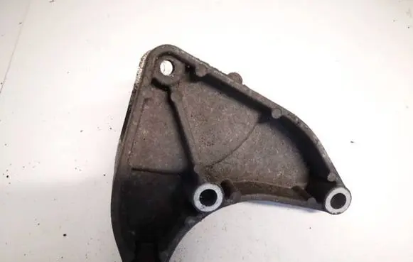 Fiat Croma Engine mounting bracket