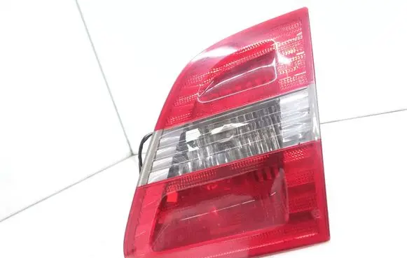 Mercedes-Benz B W245 Tailgate rear/tail lights A1698201664