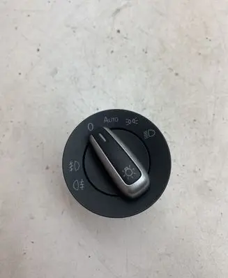 Volkswagen Touran II Light switch 3C8941431A