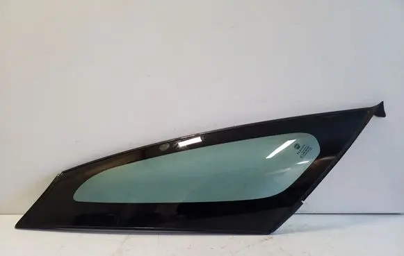 Fiat 500L Front triangle window/glass E143R001582