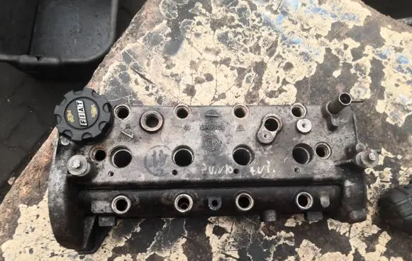 Fiat Punto (188) Engine head 46550108
