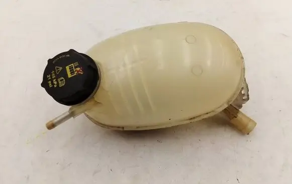 Coolant expansion tank/reservoir