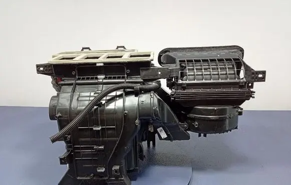 Interior heater climate box assembly