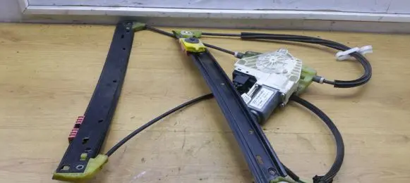 Front door window regulator with motor