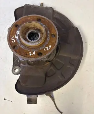Volvo S60 Front wheel hub 9461944