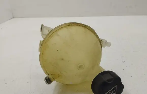 Citroen DS4 Coolant expansion tank/reservoir
