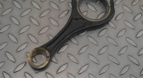 Mercedes-Benz Sprinter W906 Connecting rod/conrod A6423035