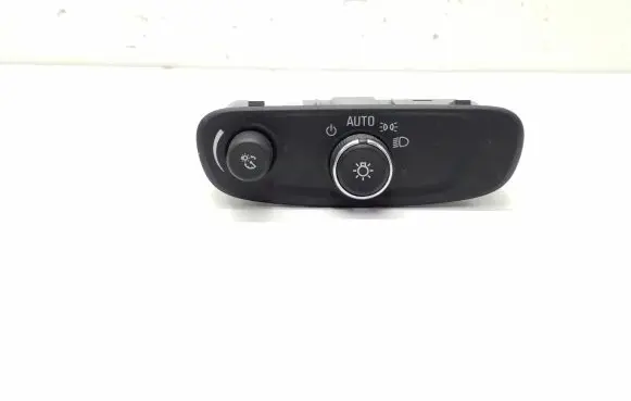 Buick Encore I Light switch 84192536