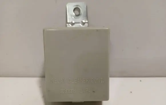 Honda CR-V Window wiper relay 