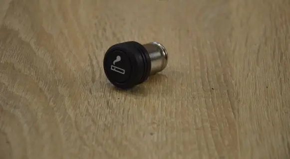 Opel Antara Cigarette lighter 