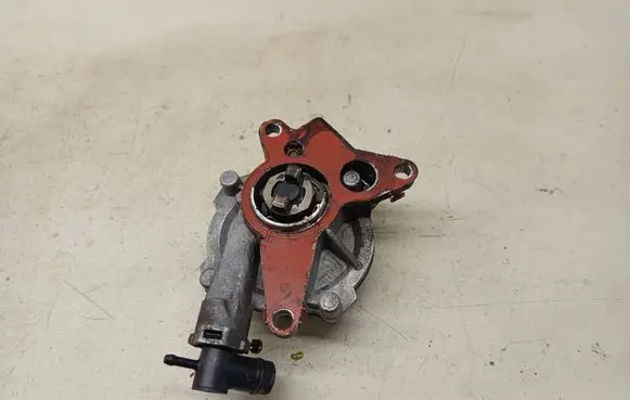 Nissan Qashqai+2 Vacuum pump 146503760R