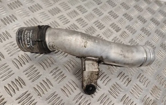 Audi Q7 4L Intercooler hose/pipe 7L6128628C