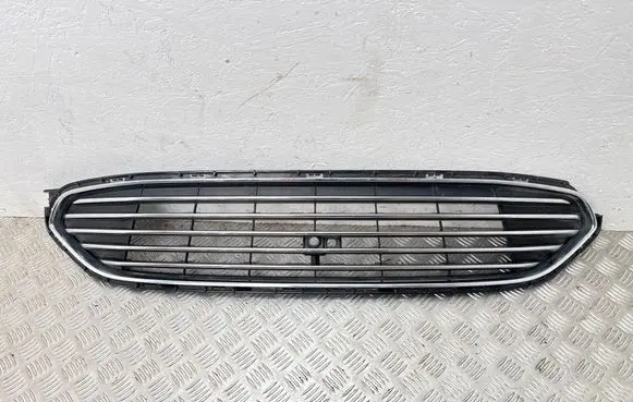 Ford S-MAX Front bumper upper radiator grill EM2B8200AE EM2B8A133BA EM2B8200EB