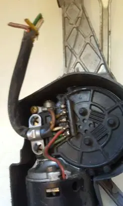 Mercedes-Benz 190 W201 Wiper motor 0390241302