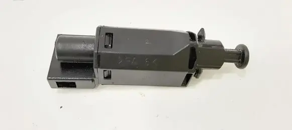 Clutch pedal sensor