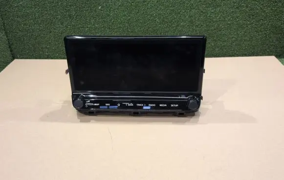 KIA Pro Cee'd III Radio/CD/DVD/GPS head unit 96560J7610 AGM30017801 IWK1411CDWG
