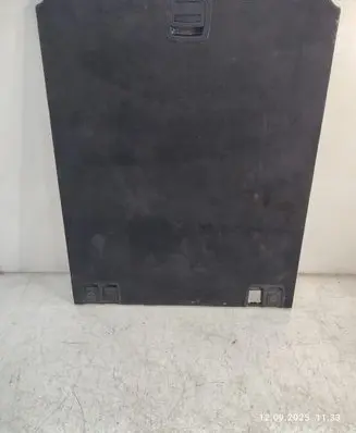 Trunk/boot floor carpet liner
