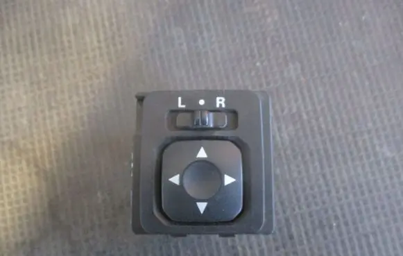 Mitsubishi ASX Wing mirror switch 183570