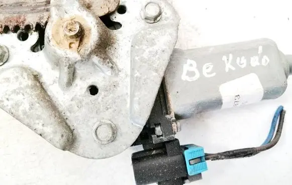 Toyota Highlander XU40 Front door window regulator motor ay2621001692 ay262100-1692