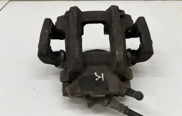 BMW 1 F20 F21 Front brake caliper W09104