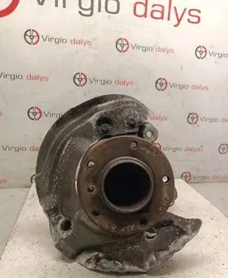 BMW 1 E81 E87 Front wheel hub 5773209